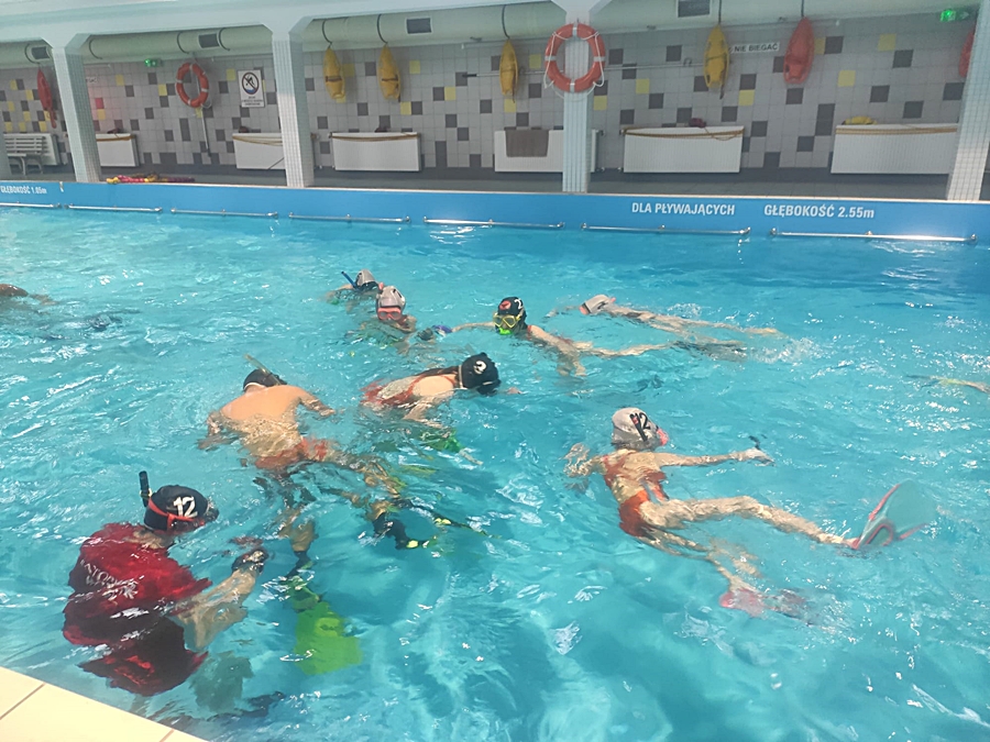 Hokej pod wodą Walenie Siemianowice Śląskie Trening 26 XI 2022. Koniec Walenia czyli Amatorska Liga Hokeja Pod Wodą